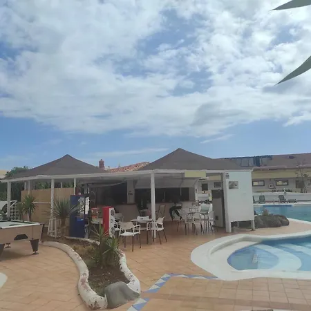 Marina Palace Paraiso * 阿德耶