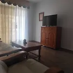 Marina Palace Paraiso * 아데제