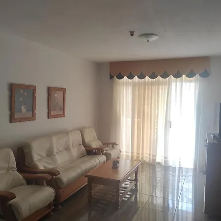 Marina Palace Paraiso * Адехе