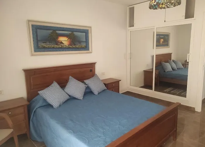 Marina Palace Paraiso * أذيخي