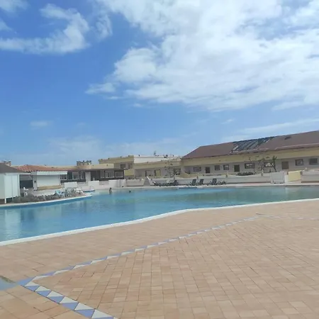 公寓 Marina Palace Paraiso 阿德耶